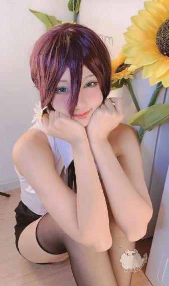 扒开美女狂揉下部